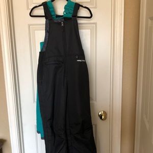 Kids snow pants/bibs